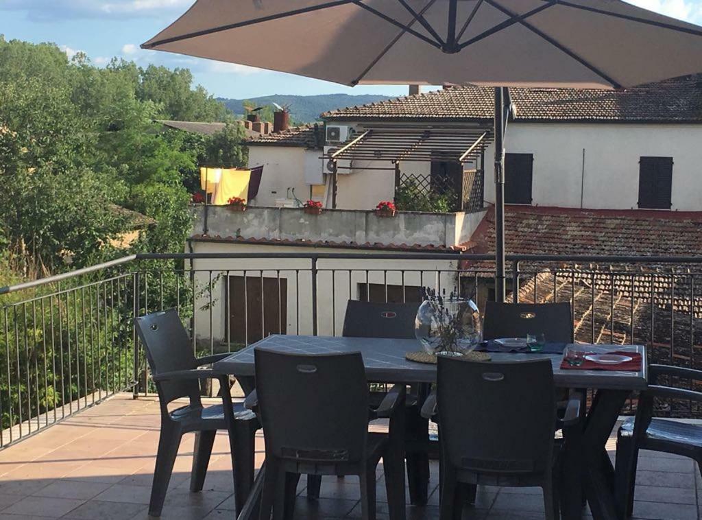Il Giuggiolo Apartment Montalcino Exterior photo